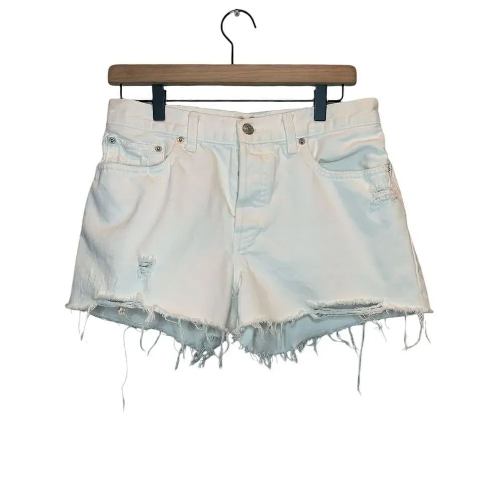 Free People We The Free white denim button up shorts-Size 30